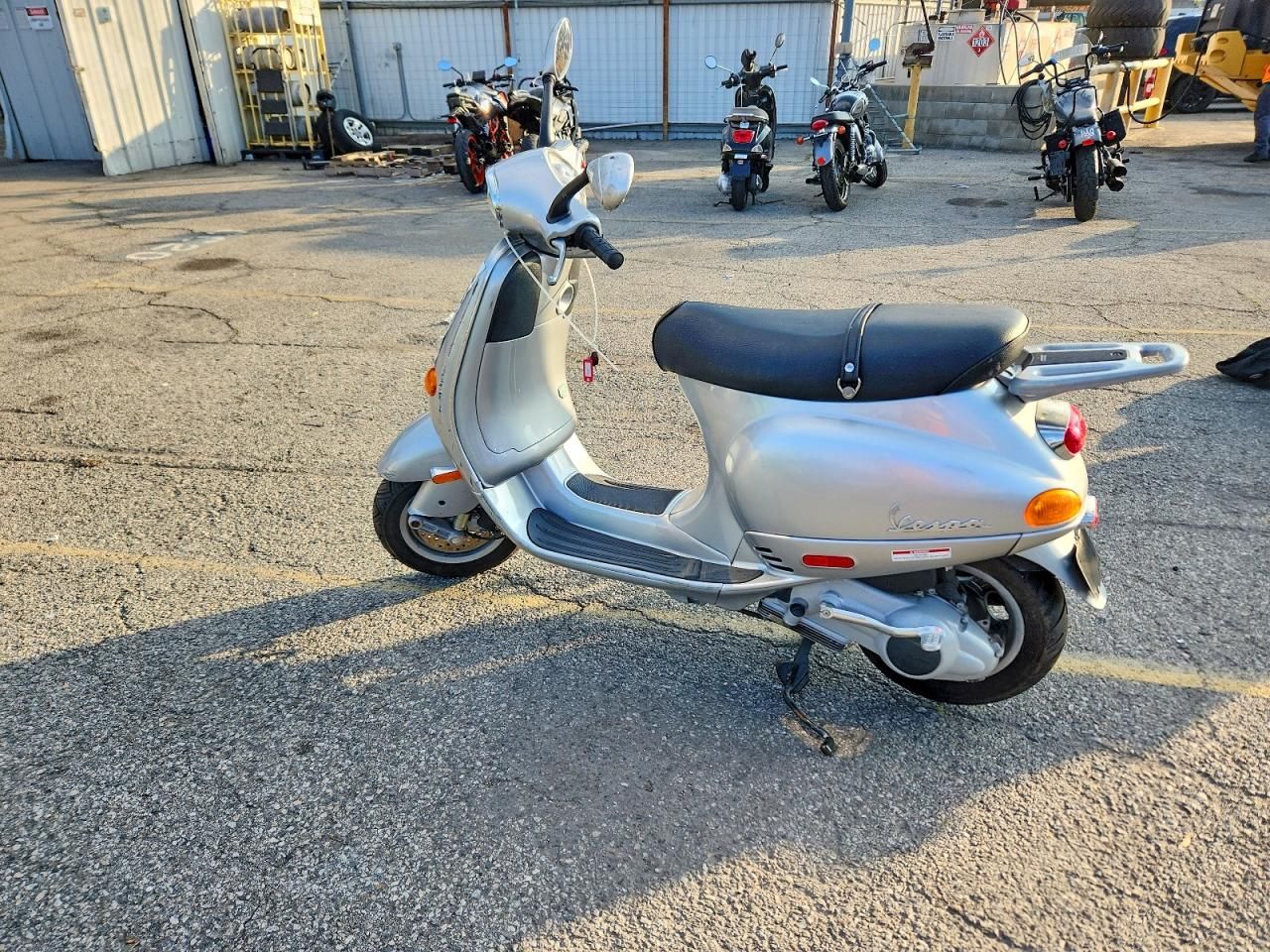 2002 Vespa M198F