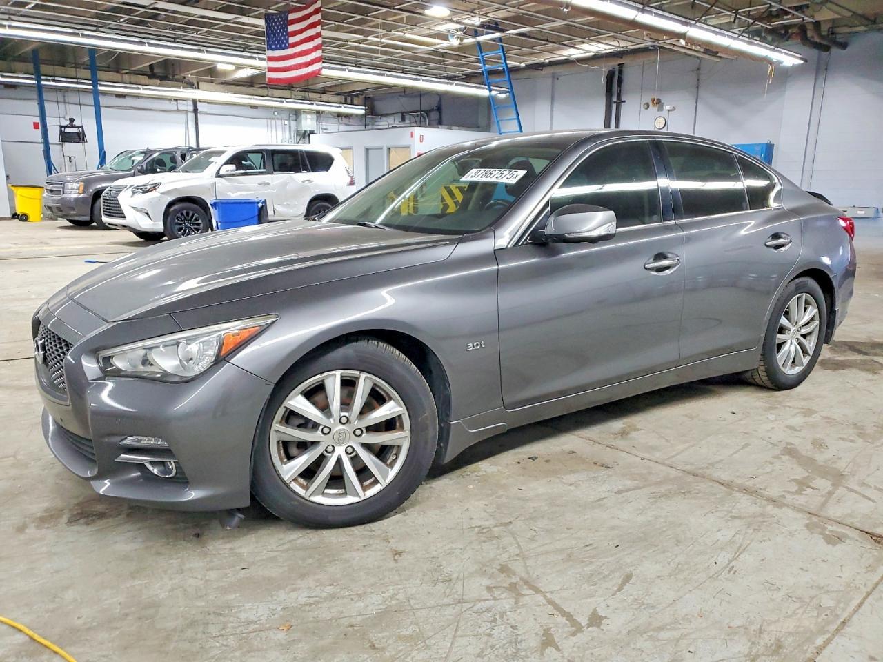 2017 Infiniti Q50 Premium