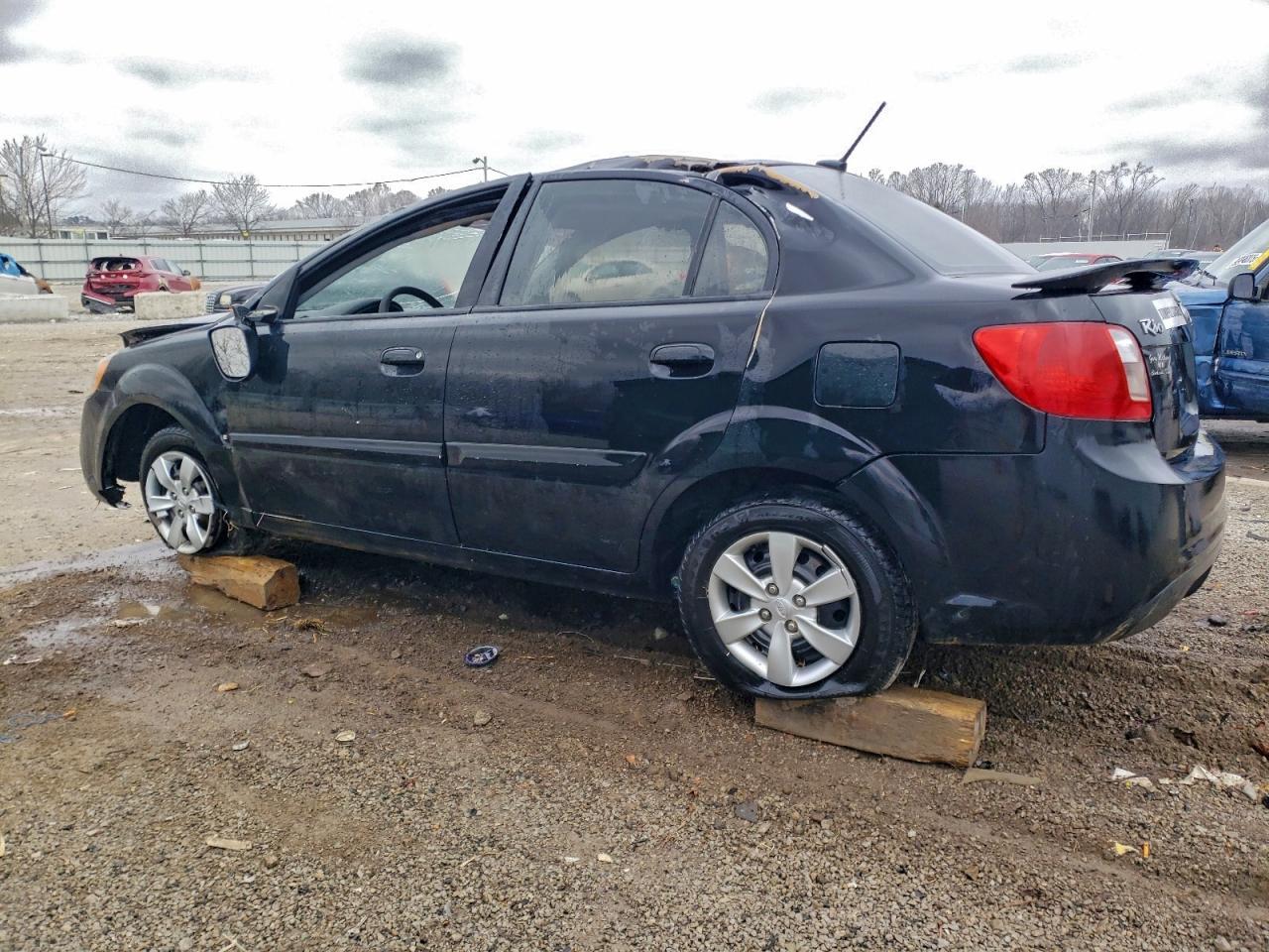 2010 KIA Rio lx