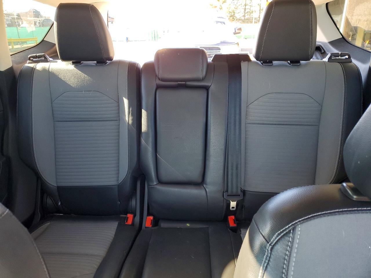 2019 Ford Escape se