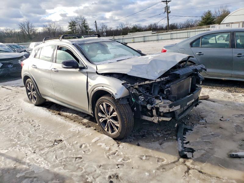 2018 Infinity Qx30 Premium