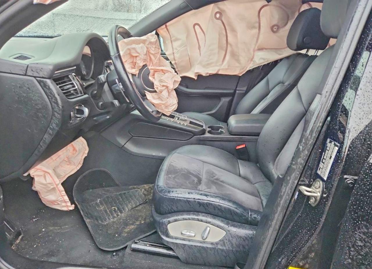 2020 Porsche Macan s