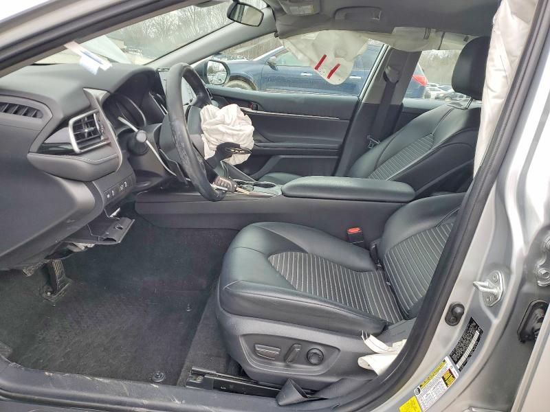 2021 Toyota Camry se