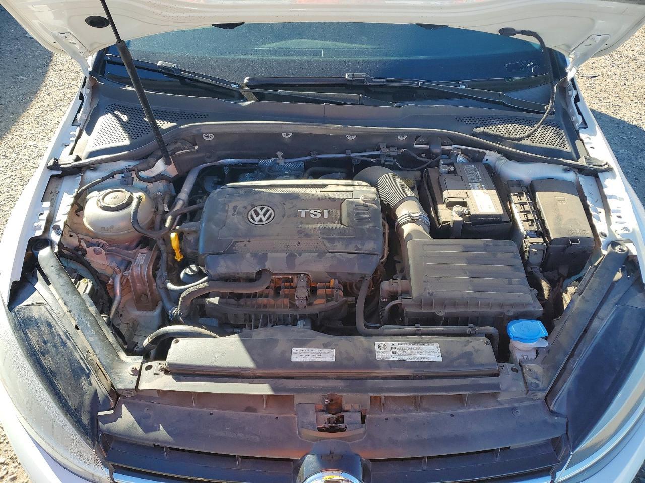 2018 Volkswagen Golf s