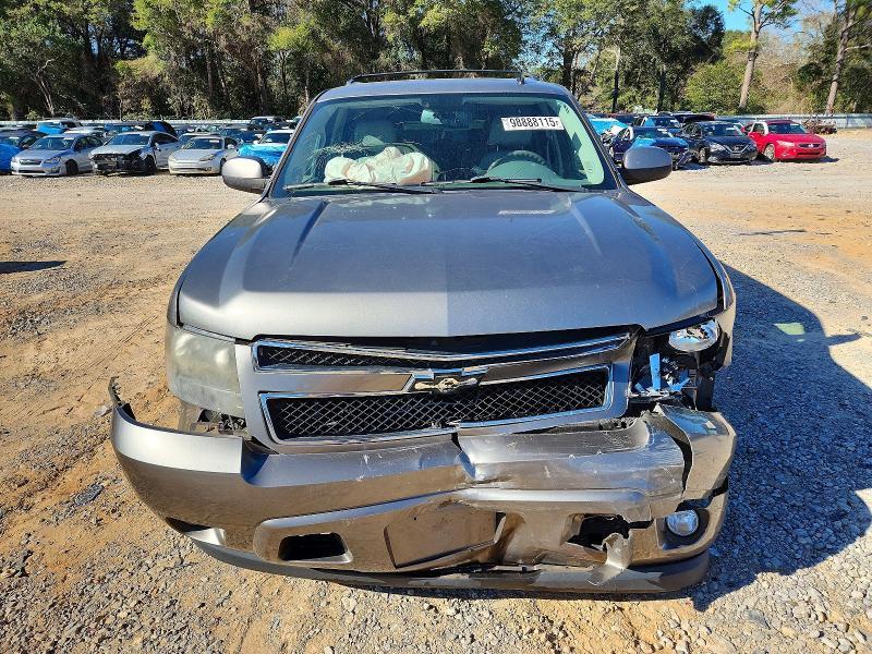 2009 Chevrolet Suburban C1500 lt