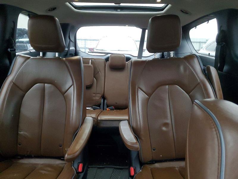 2018 Chrysler Pacifica Hybrid Limited
