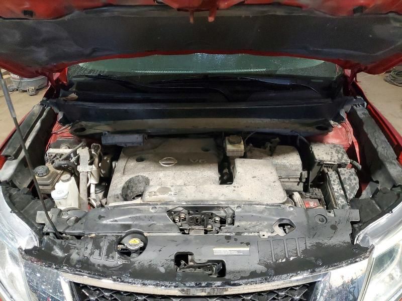 2015 Nissan Pathfinder s