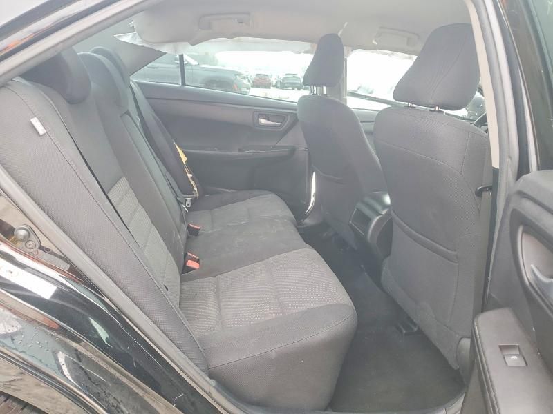 2017 Toyota Camry le