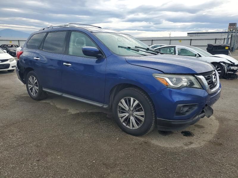 2017 Nissan Pathfinder s