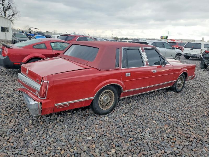 1989 Lincoln Town car