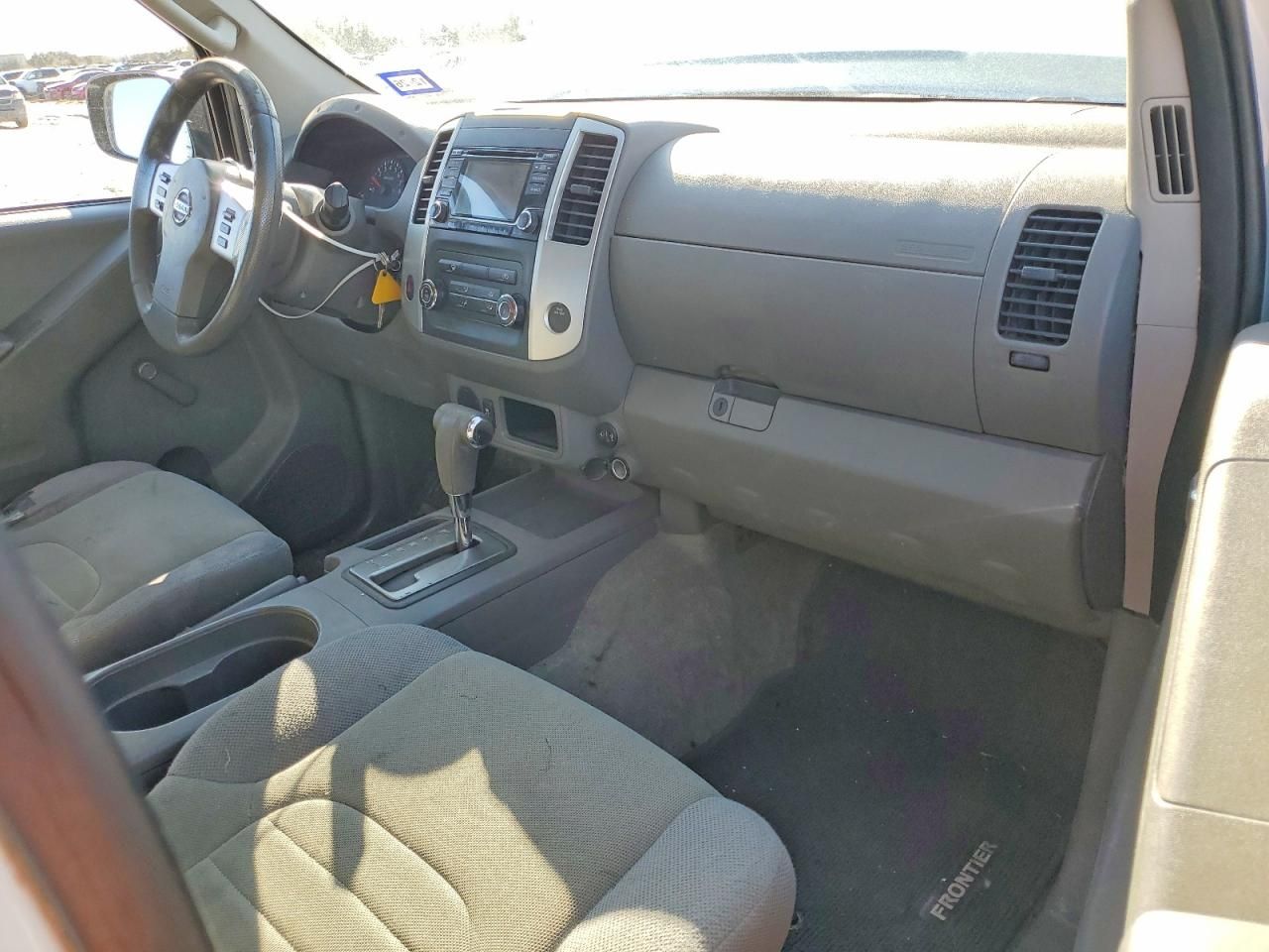 2017 Nissan Frontier s