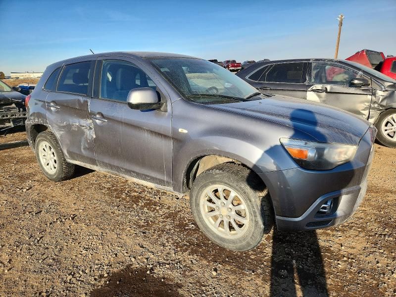 2012 Mitsubishi Rvr se