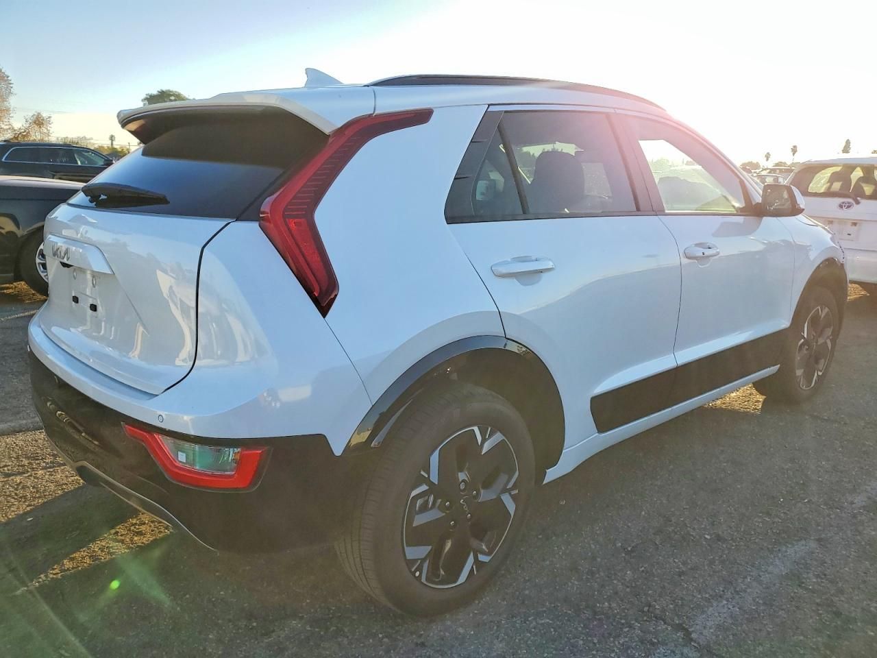 2025 KIA Niro Wind