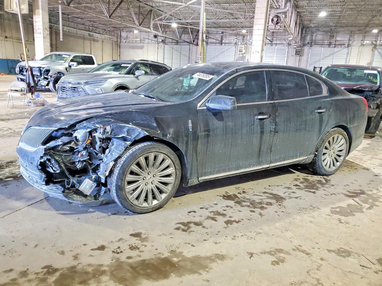 2014 Lincoln MKS
