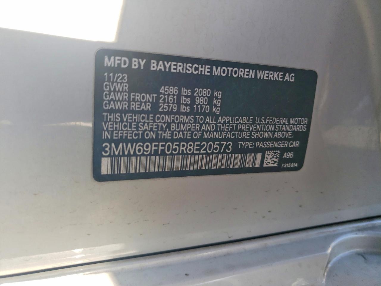 2024 BMW 330i