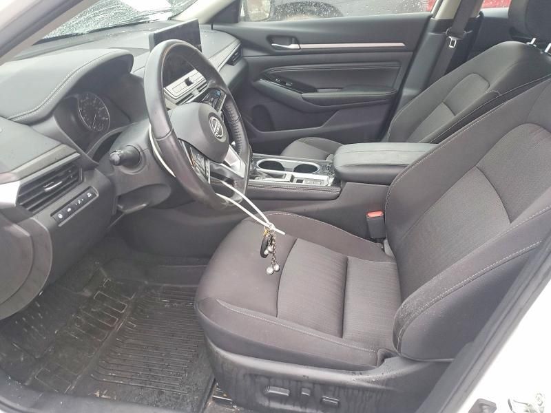 2023 Nissan Altima sv