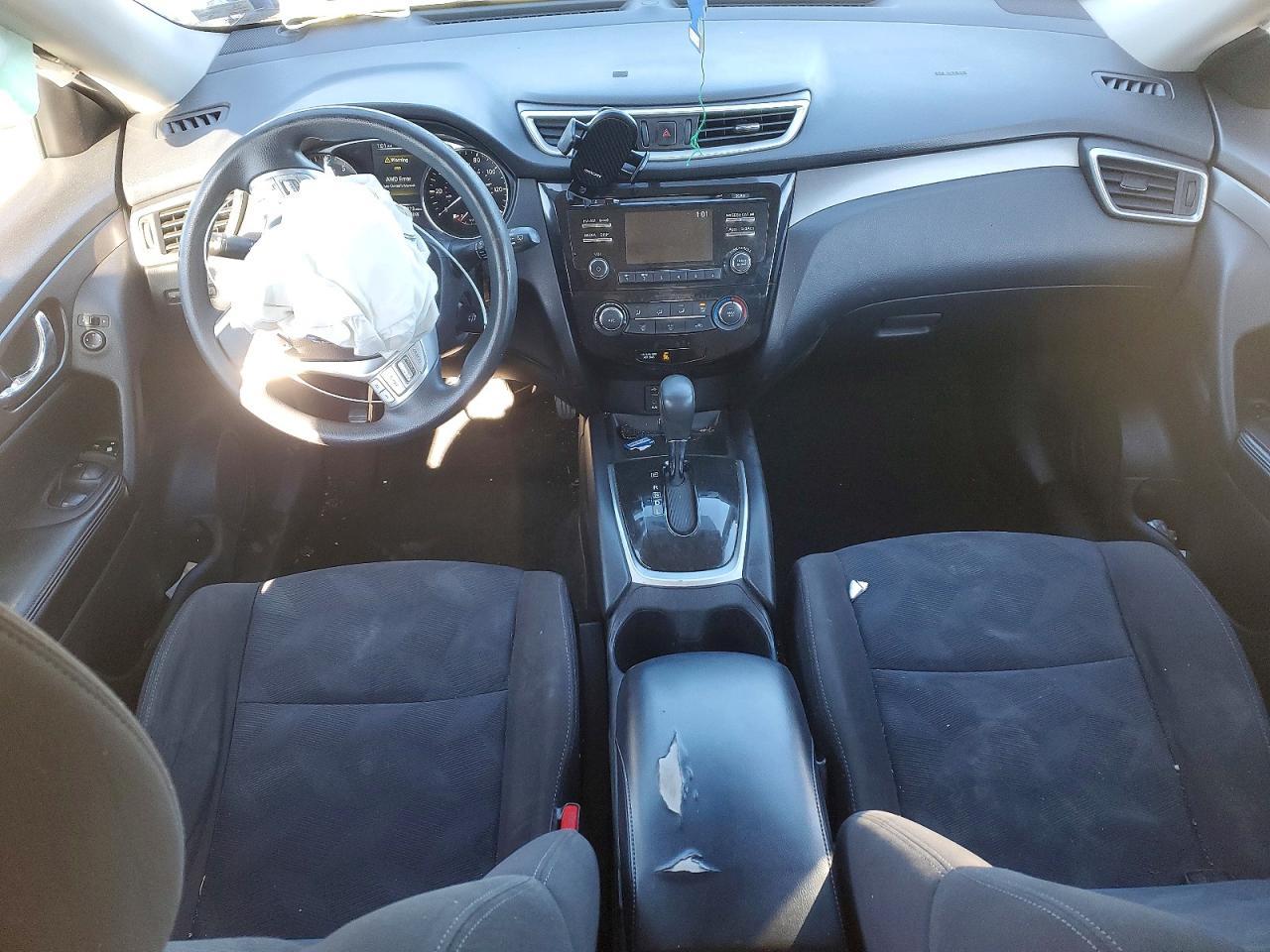 2015 Nissan Rogue s
