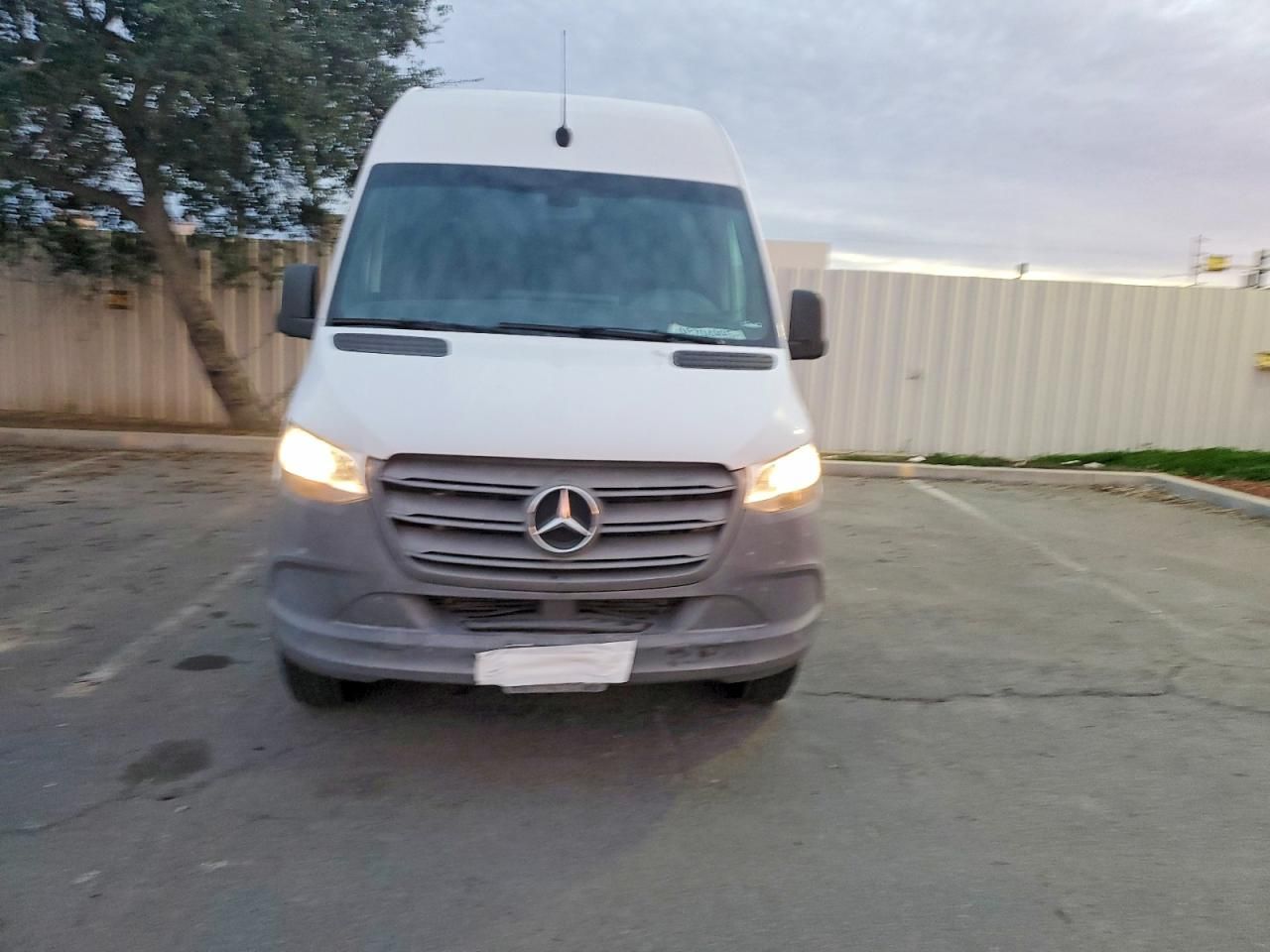 2020 Mercedes-Benz 2020 Mercedes Benz Sprinter 2500 Delivery Van