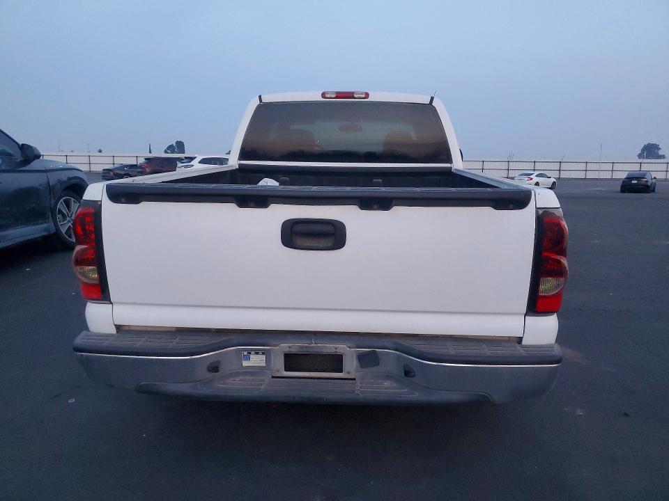 2005 Chevrolet Silverado C1500
