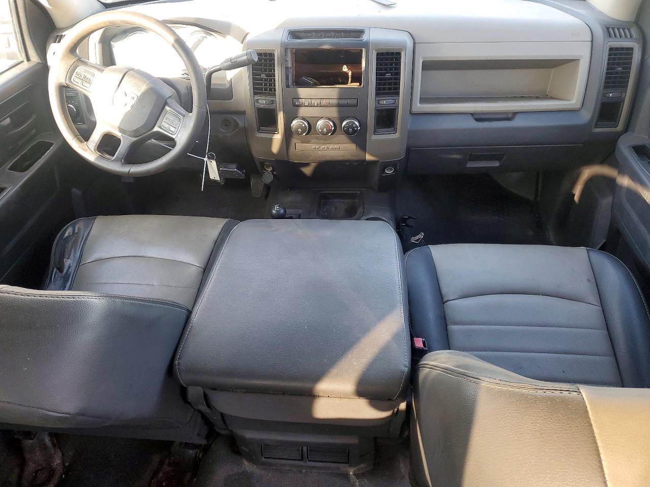 2012 Dodge RAM 3500 ST