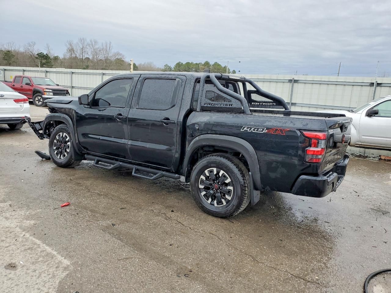 2022 Nissan Frontier s