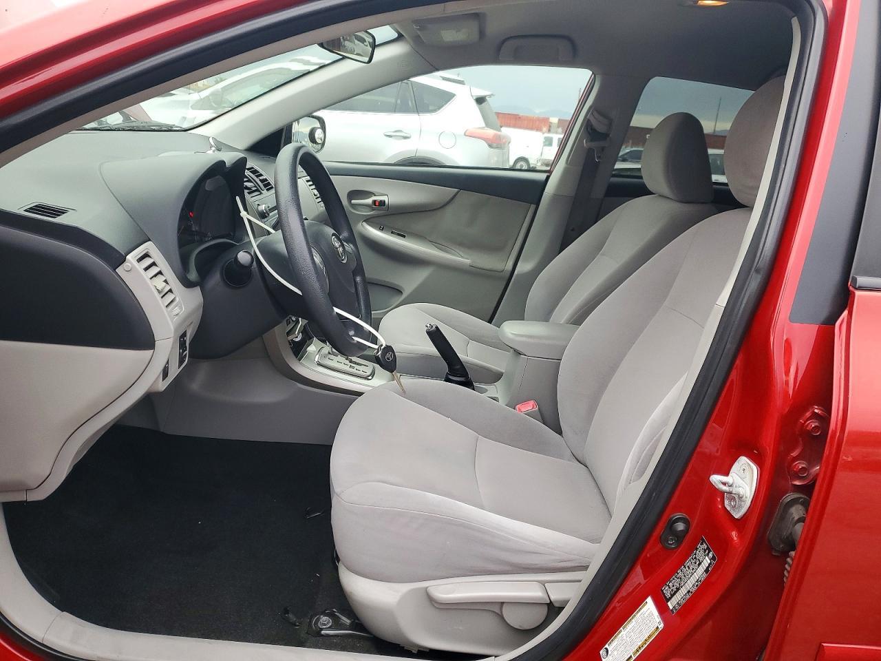 2011 Toyota Corrola le