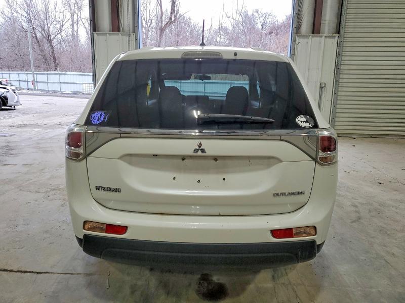 2014 Mitsubishi Outlander se