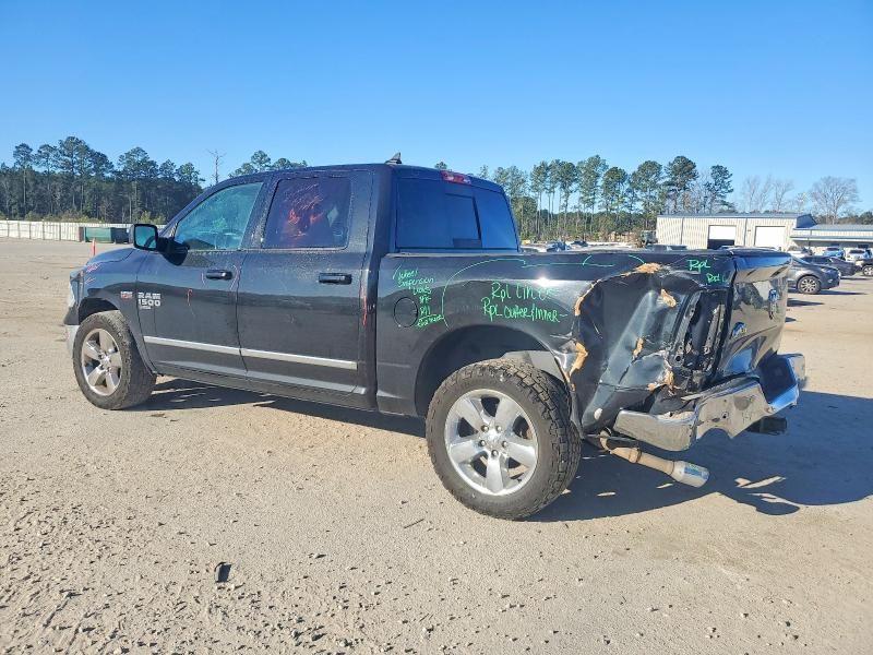 2019 Dodge Ram 1500 Classic slt