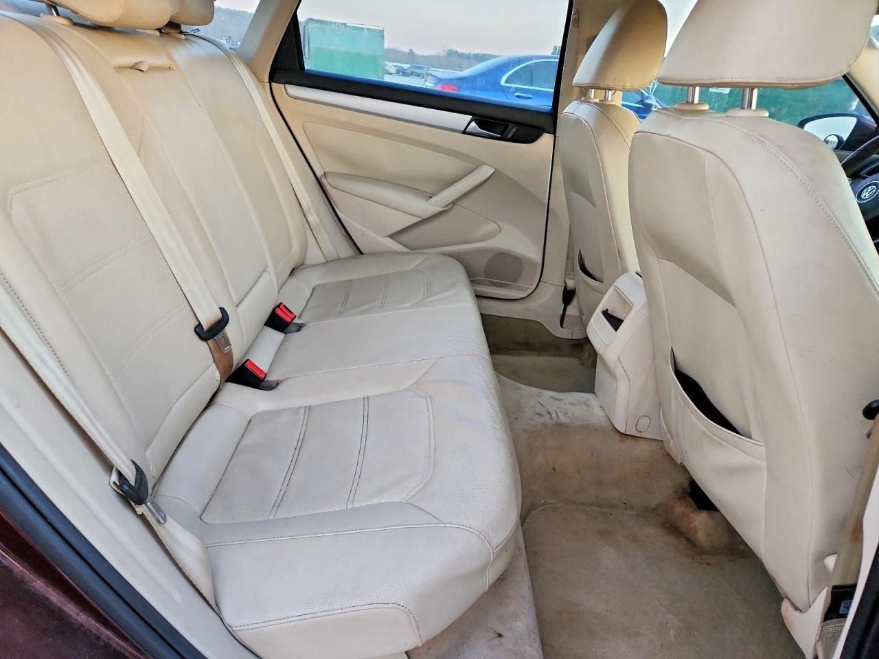 2012 Volkswagen Passat se
