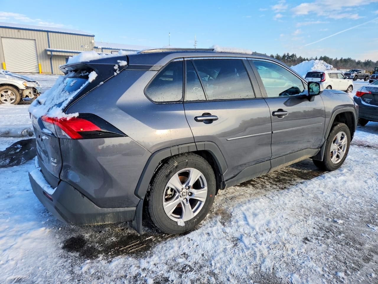 2025 Toyota Rav4 xle