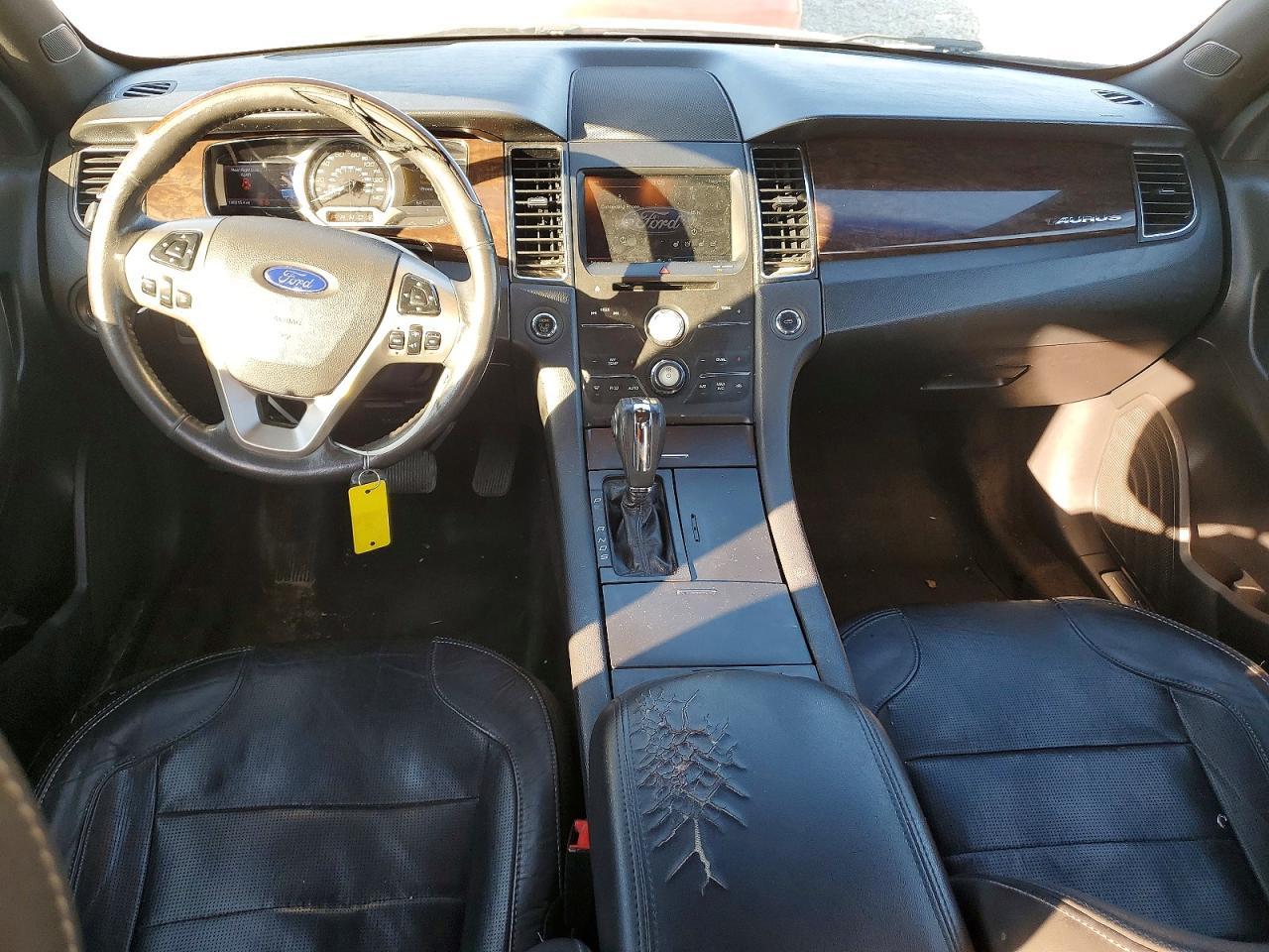 2015 Ford Taurus Limited