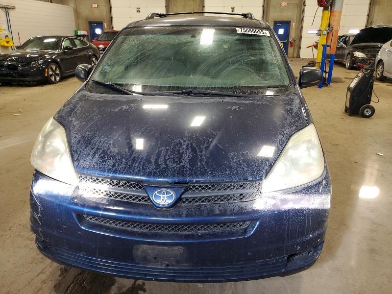 2005 Toyota Sienna