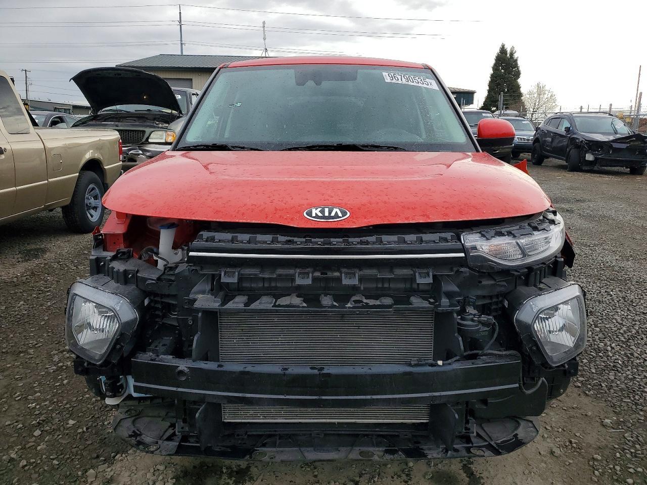 2021 KIA Soul s