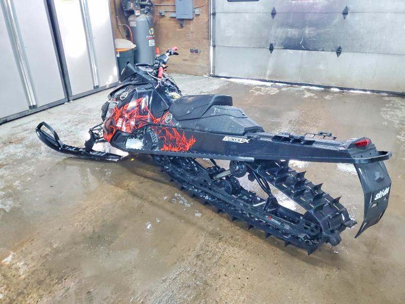2015 Skidoo 2015 SKI-DOO Boondocker Snowmobile