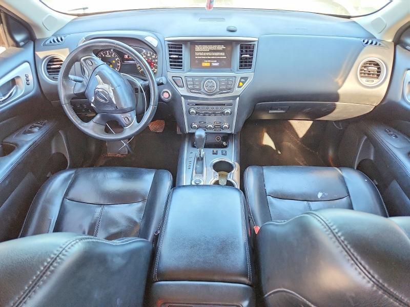 2017 Nissan Pathfinder s