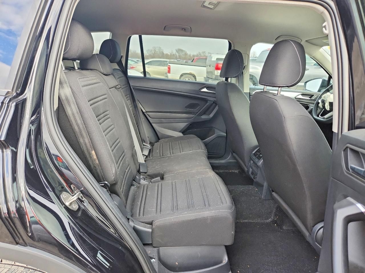 2023 Volkswagen Tiguan s