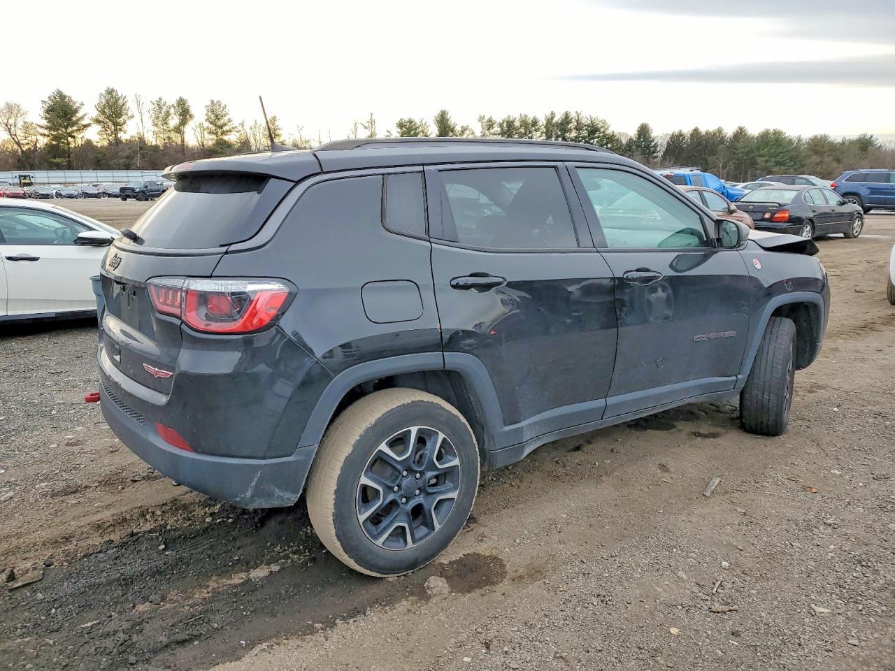 2020 Jeep Compass Trailhawk