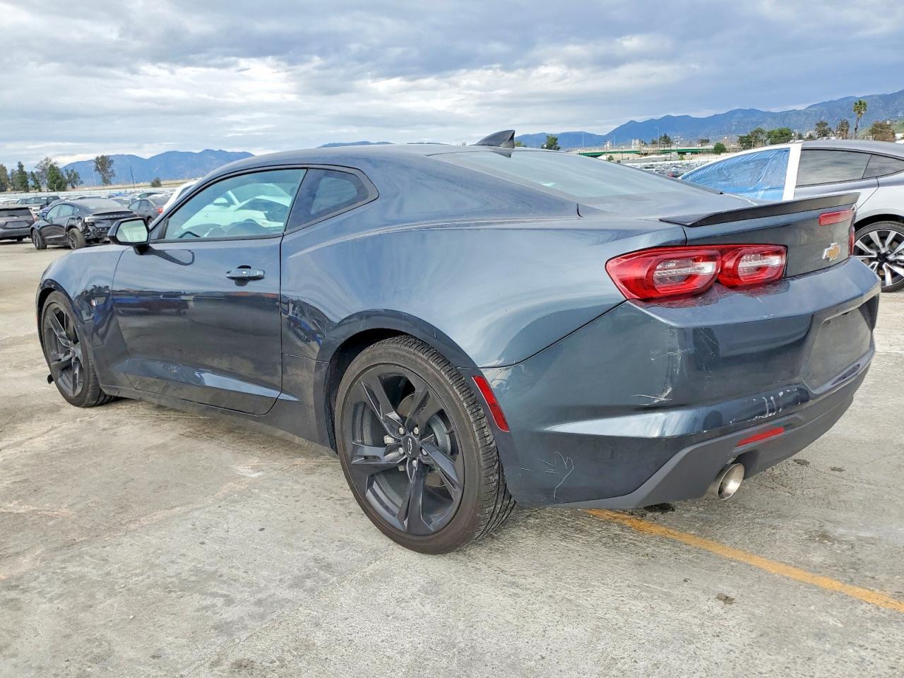 2023 Chevrolet Camaro ls