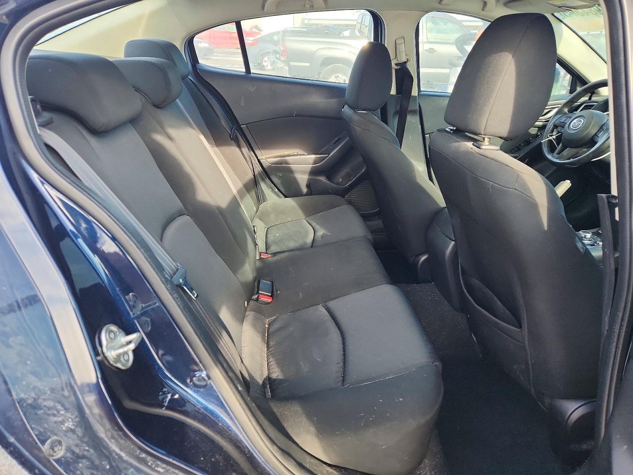 2016 Mazda 3 Sport