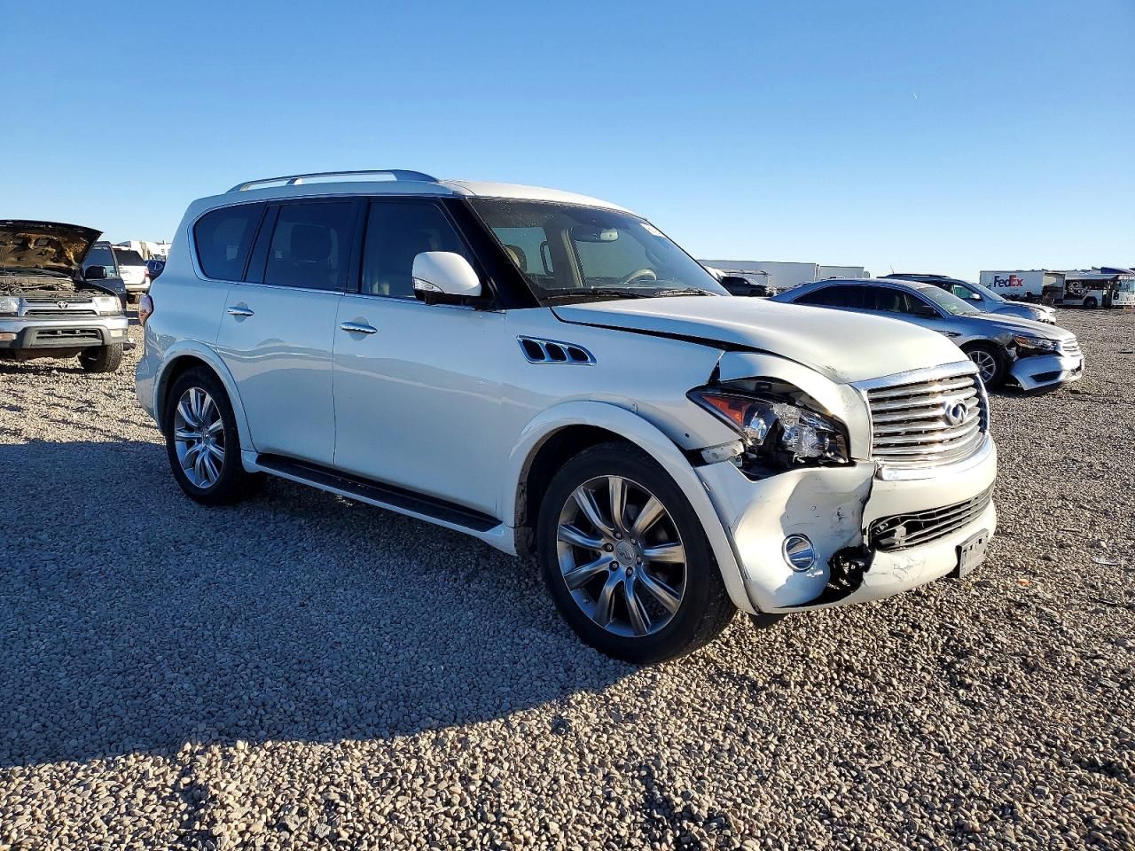 2012 Infiniti Qx56
