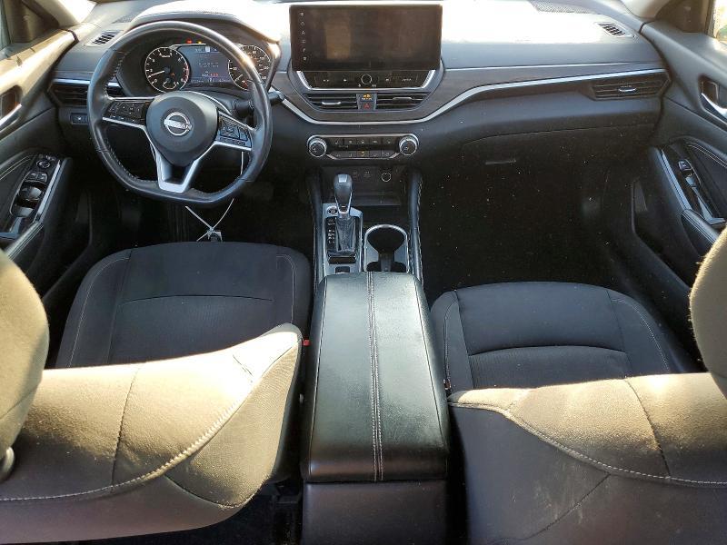 2023 Nissan Altima sv