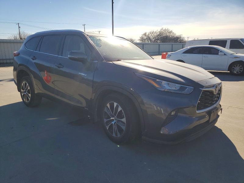 2020 Toyota Highlander Hybrid xle