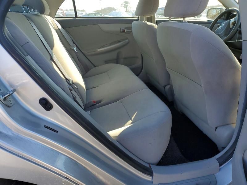 2010 Toyota Corolla le