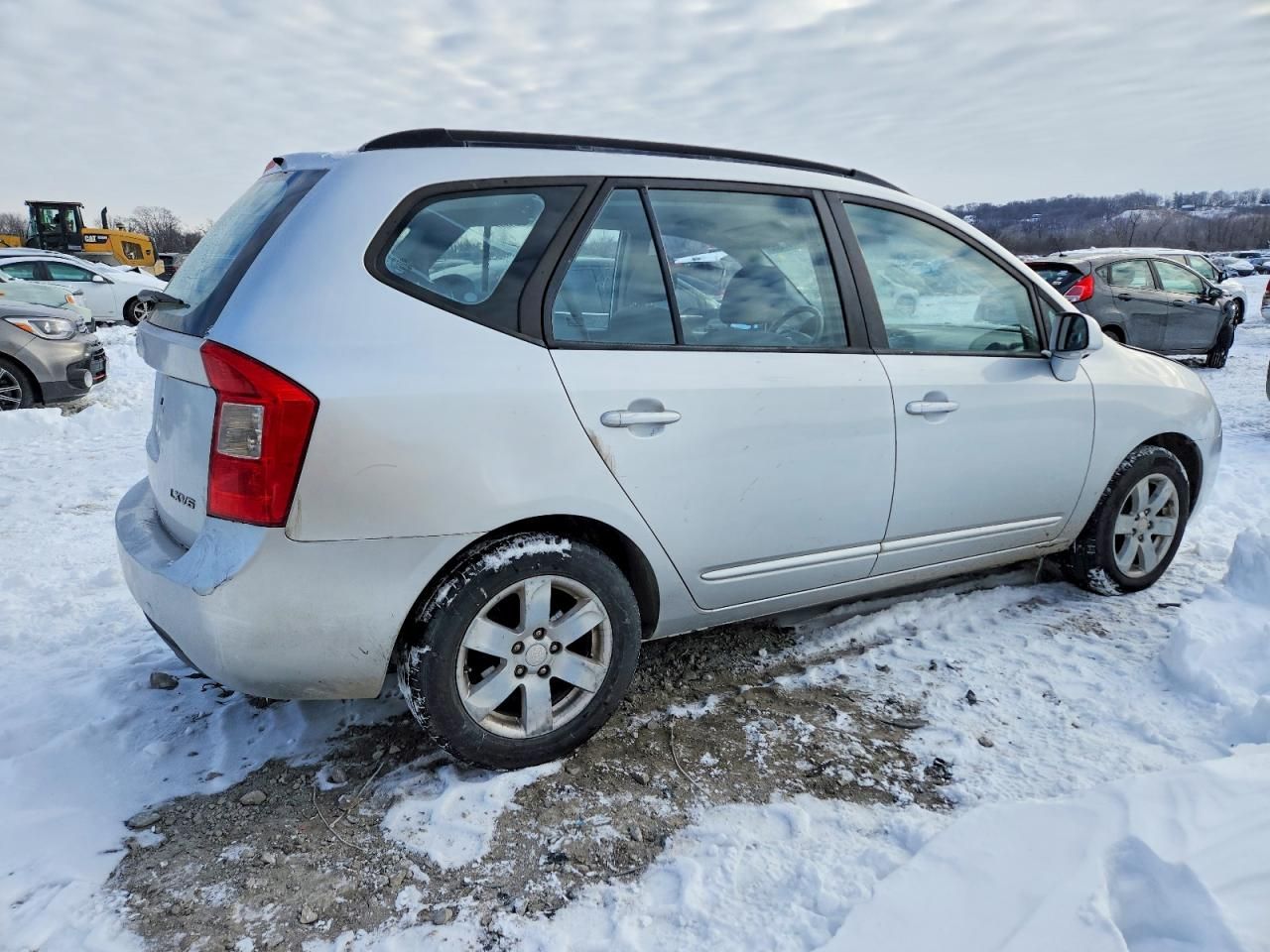 2008 KIA Rondo lx