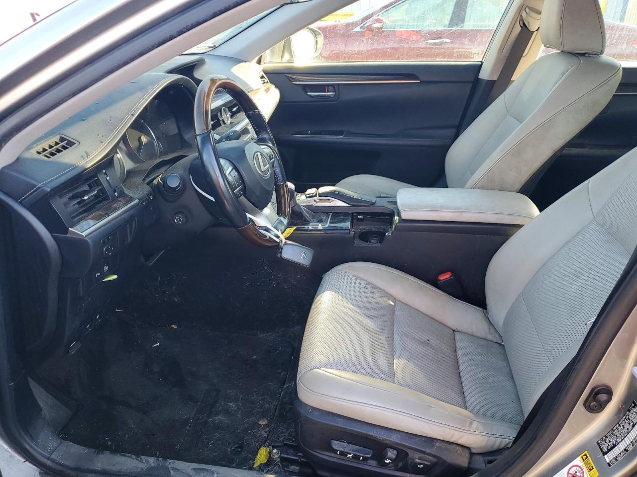 2016 Lexus Es 300h