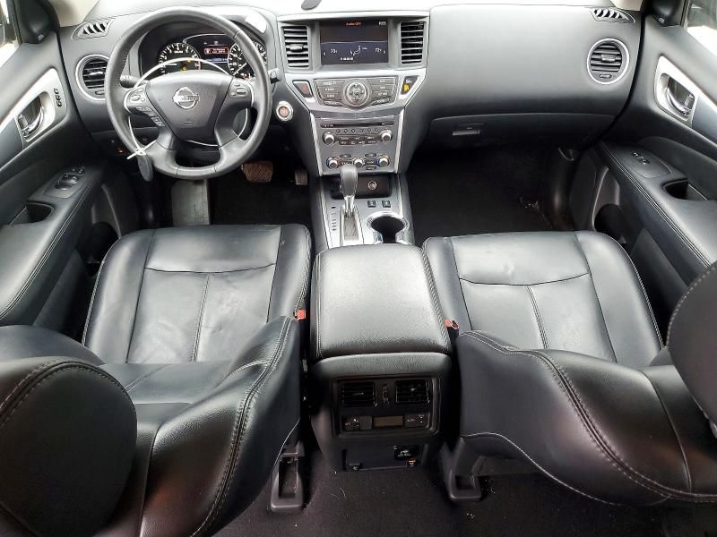 2017 Nissan Pathfinder s