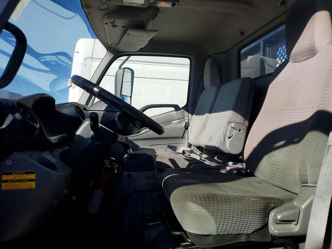 2019 Hino 195 Flatbed Truck