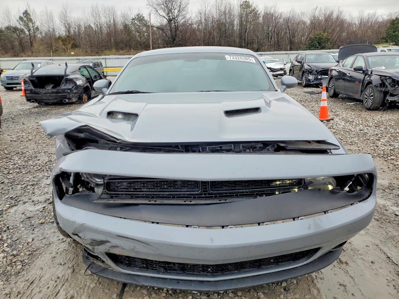 2021 Dodge Challenger sxt