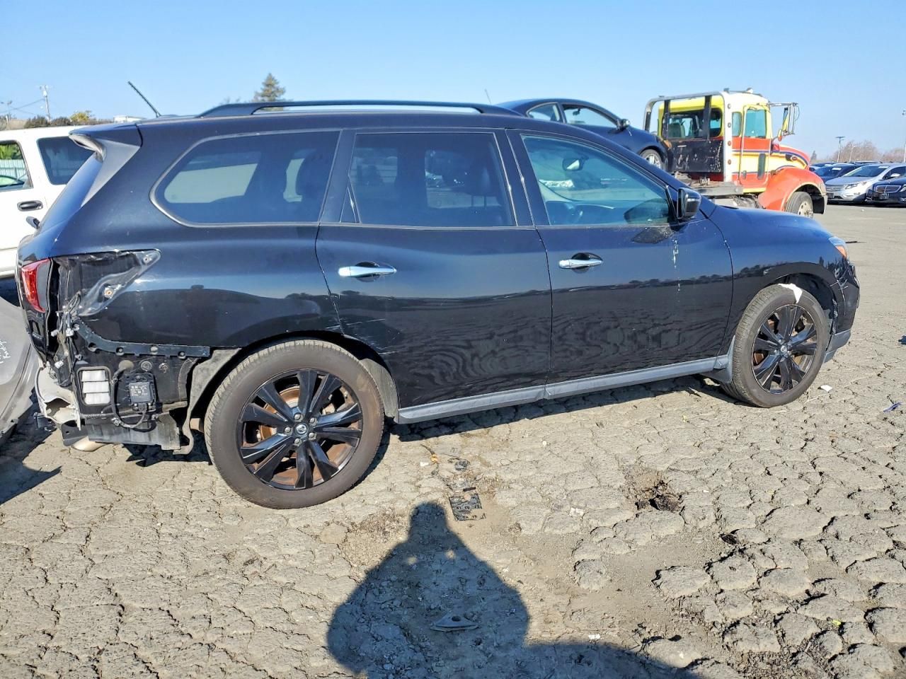 2018 Nissan Pathfinder s