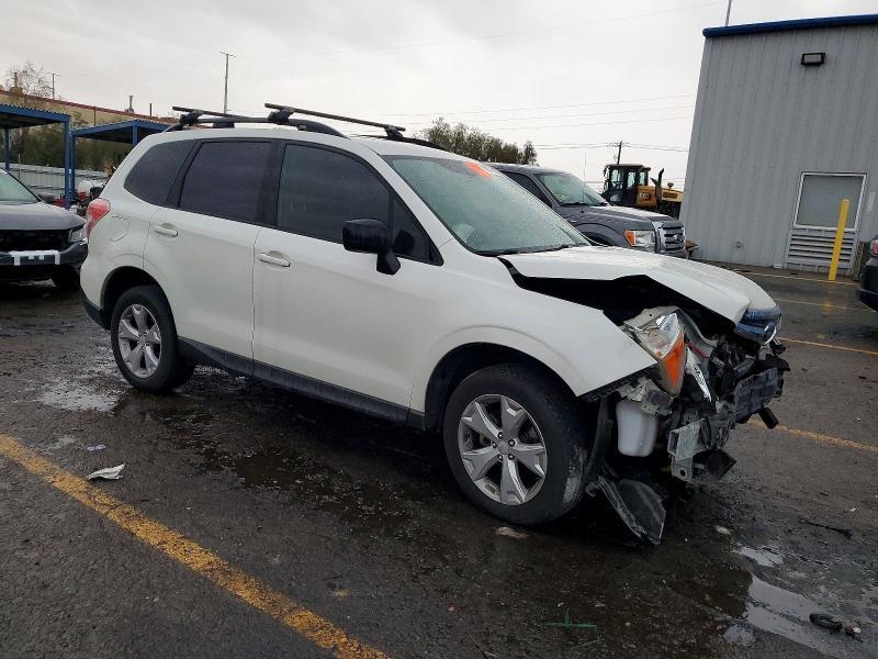 2016 Subaru Forester 2.5i